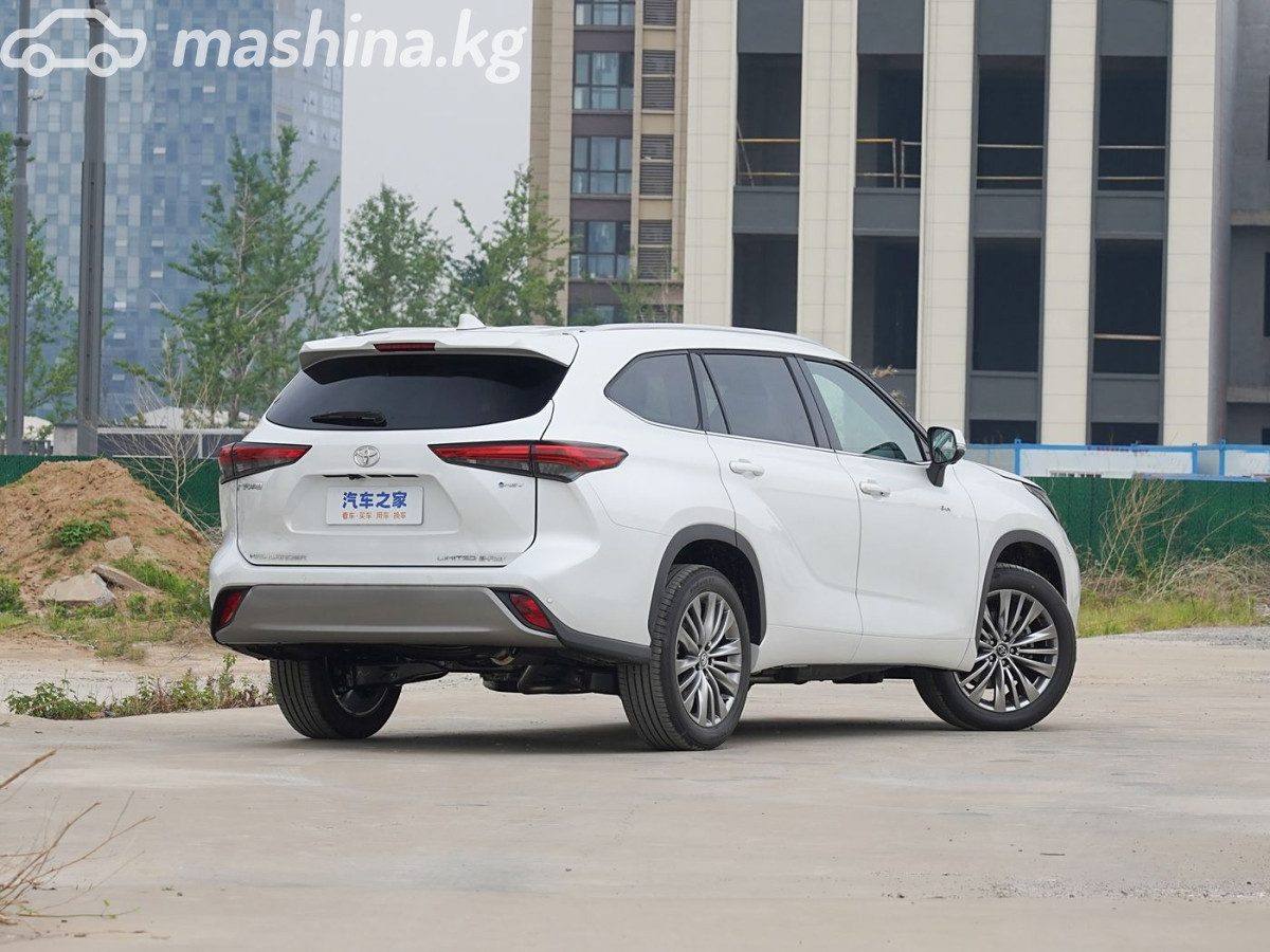 Toyota Highlander IV (U70)