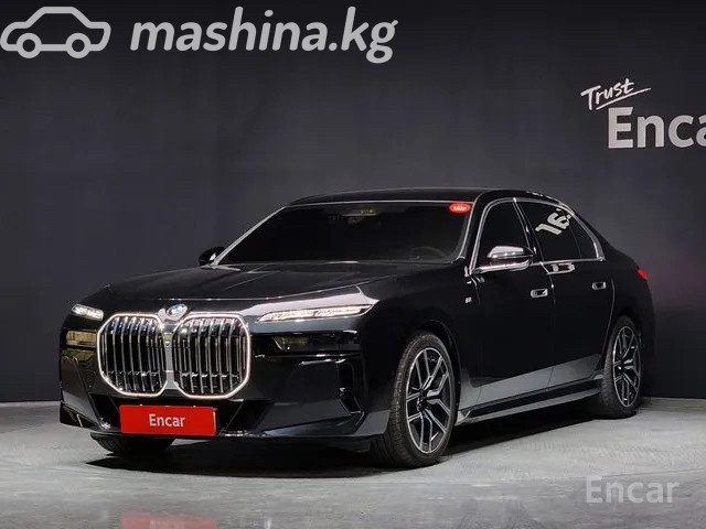 BMW 7 серии VII (G70)