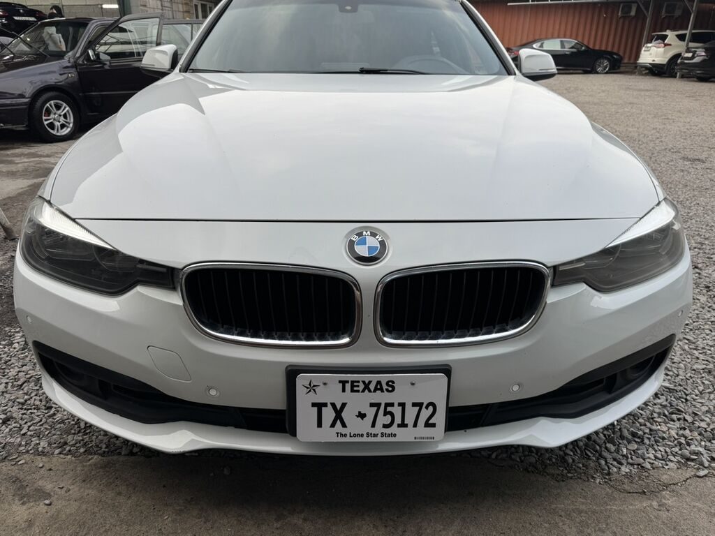 BMW 320