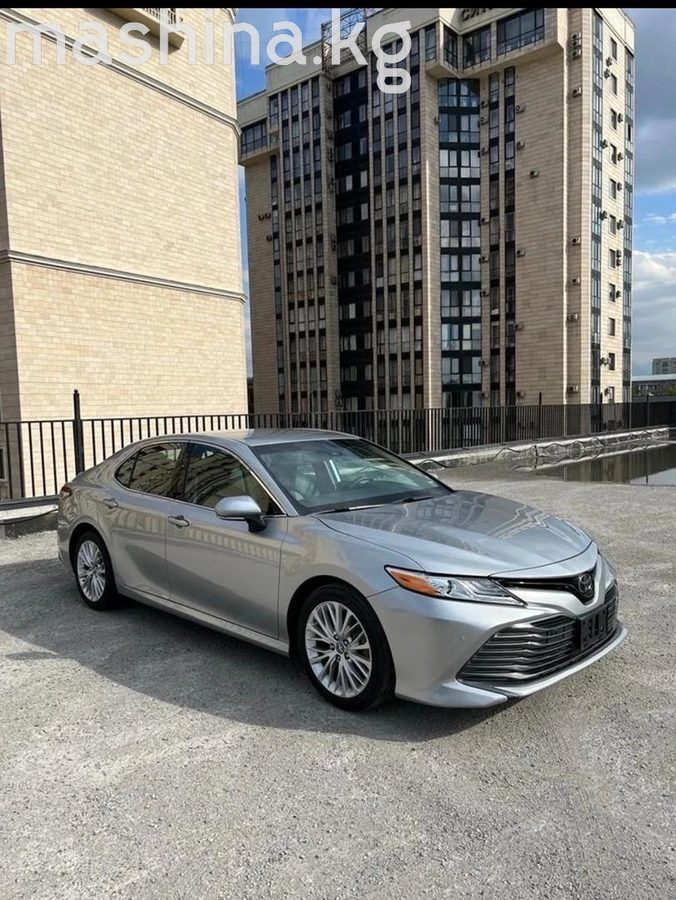 Toyota Camry VIII (XV70) 2018