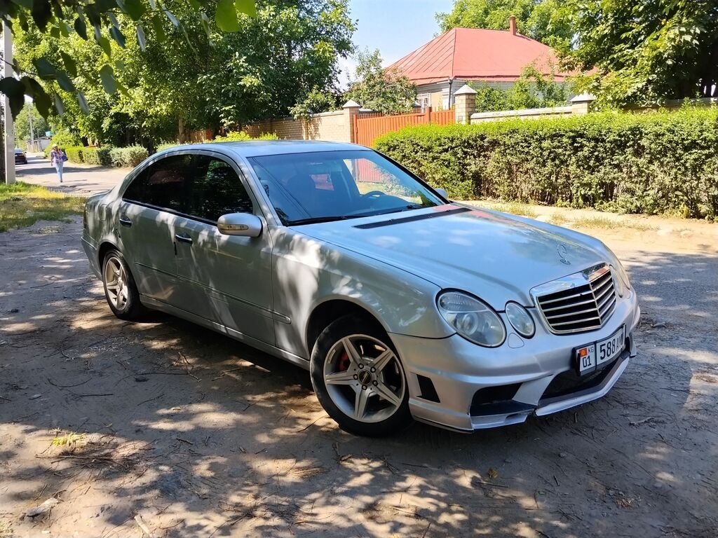 Mercedes-Benz E-Class