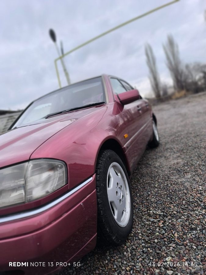 Mercedes-Benz C-Class
