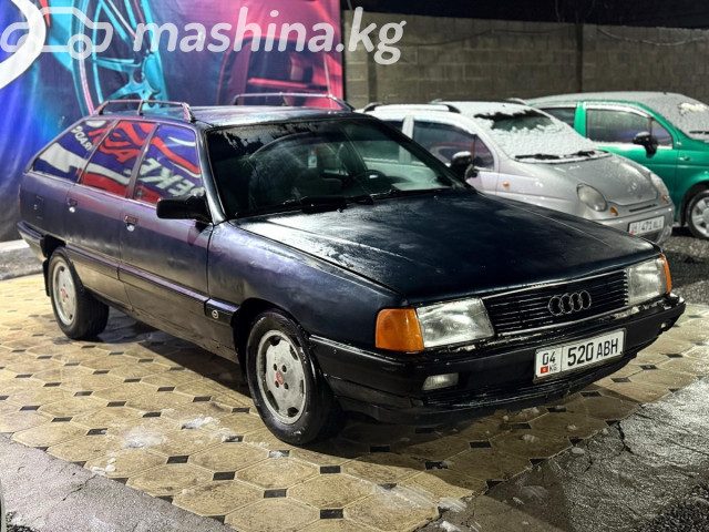 Audi 100