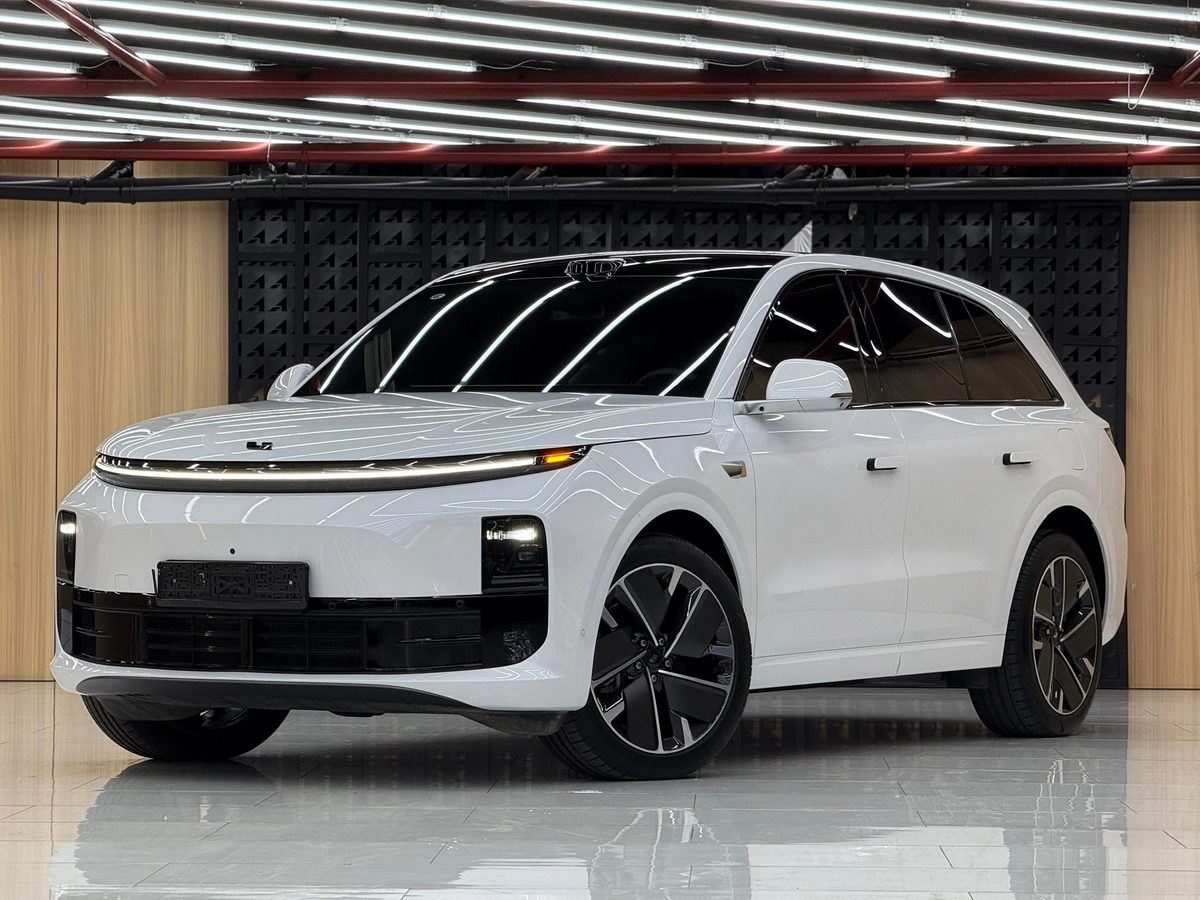 LiXiang L6 2025