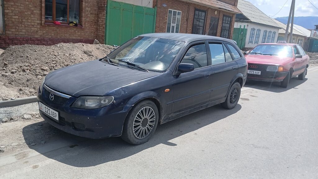 Mazda 323