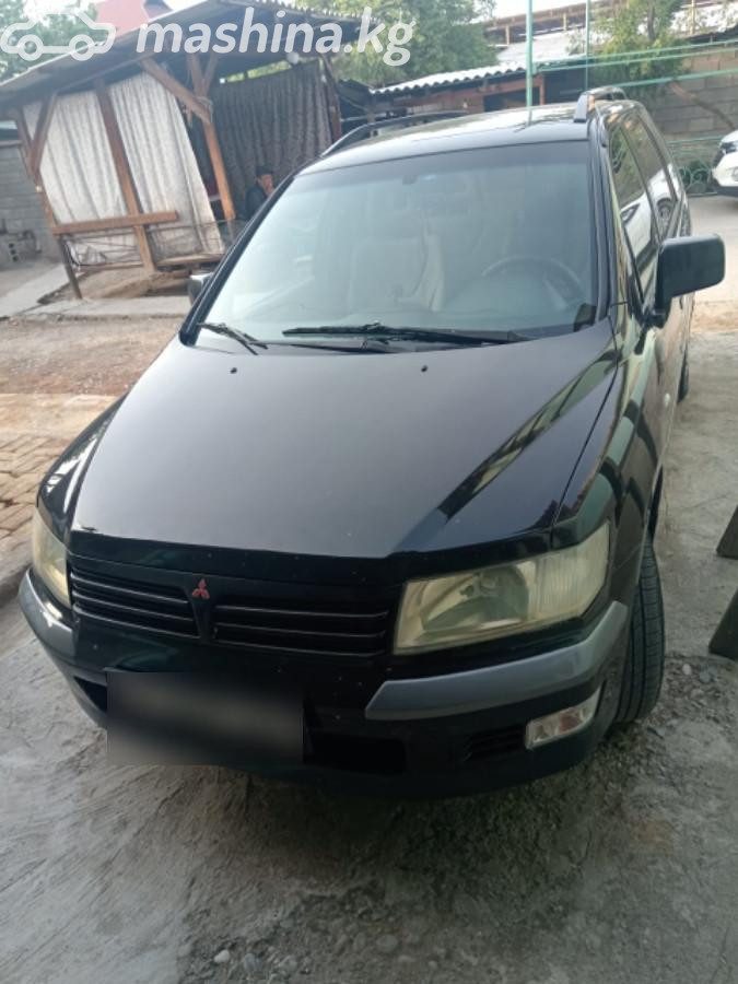 Mitsubishi Space Wagon III