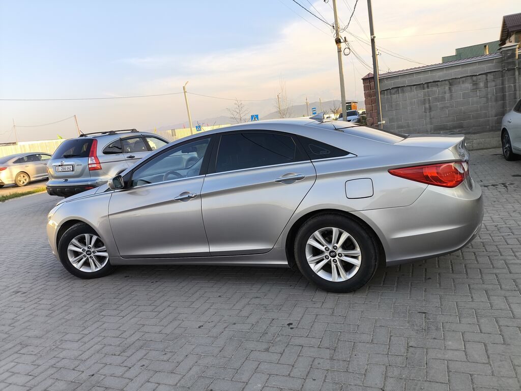 Hyundai Sonata