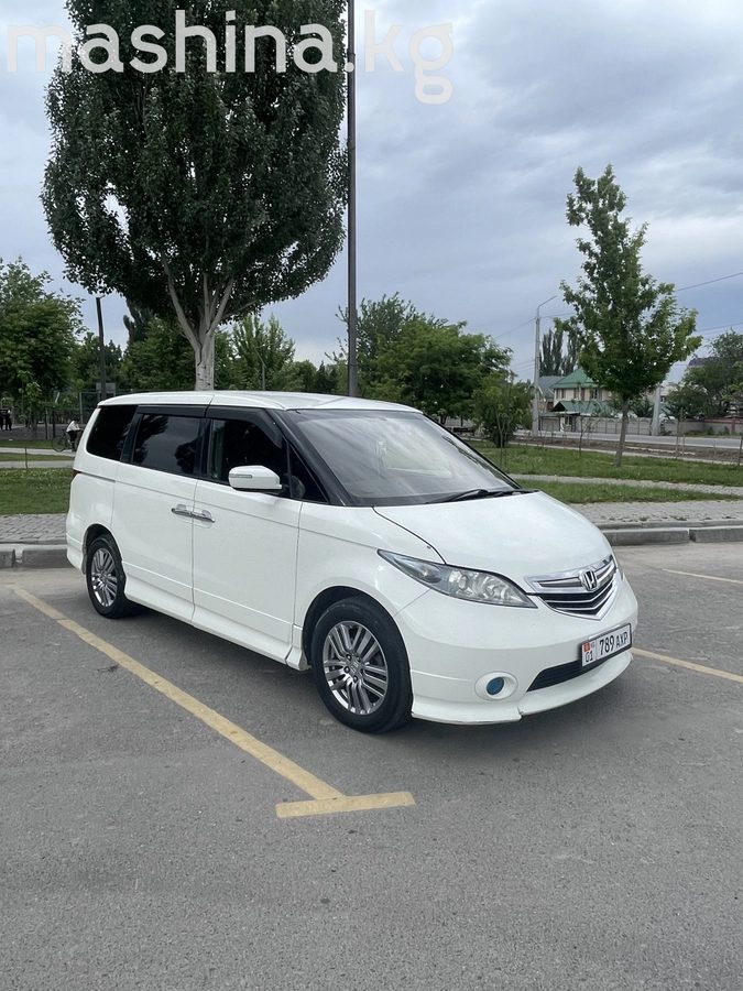 Honda Elysion I 2004