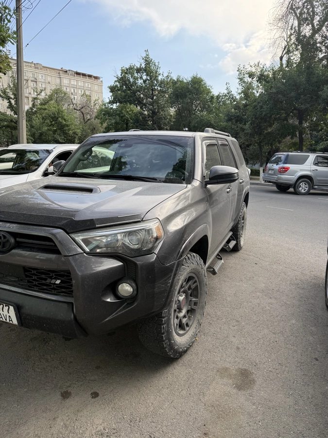 Toyota 4Runner V Рестайлинг 2021