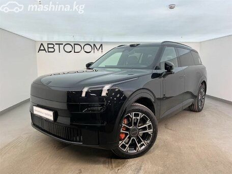 Lynk &amp; Co 900