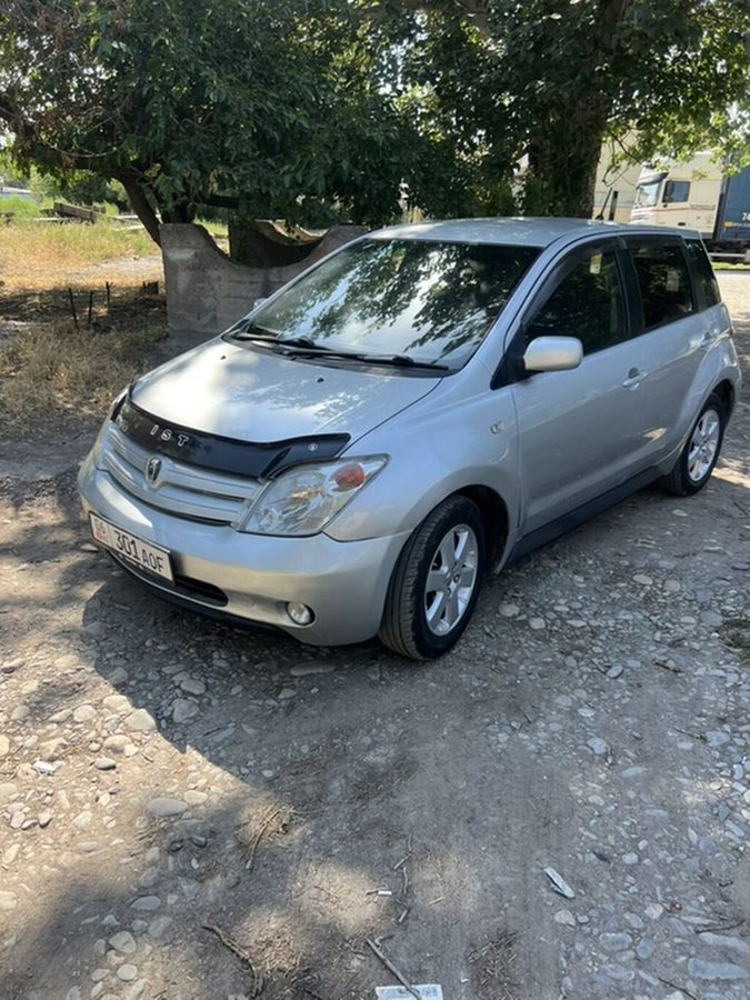 Toyota Ist
