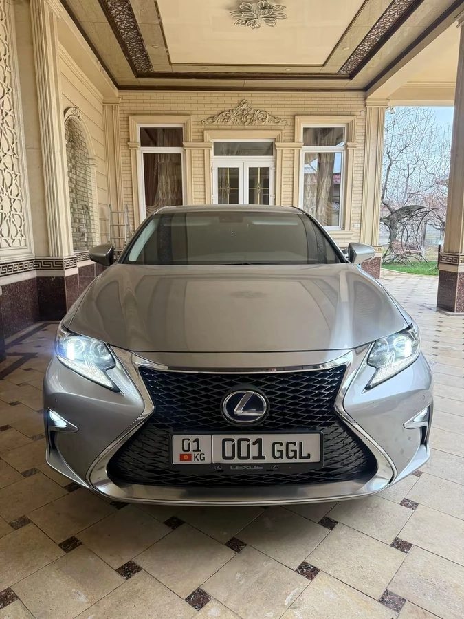 Lexus ES VI Рестайлинг 2017
