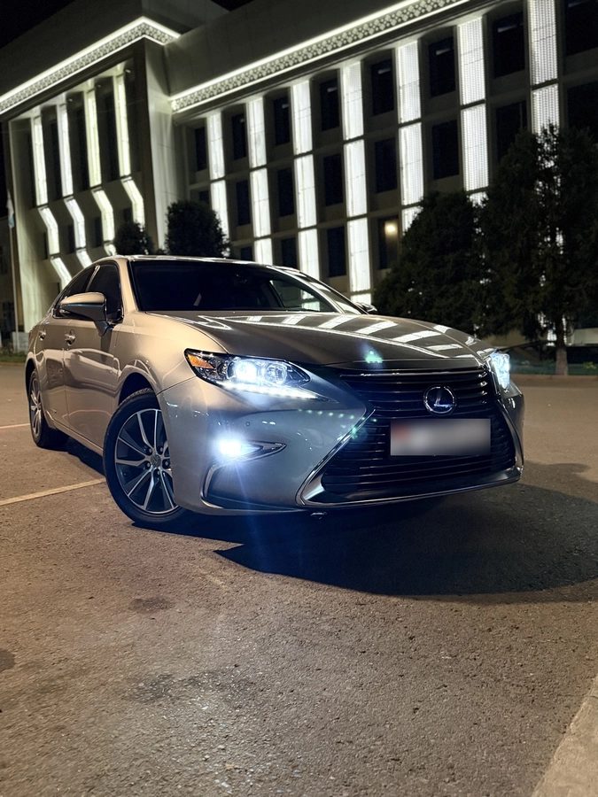 Lexus ES VI Рестайлинг 2017