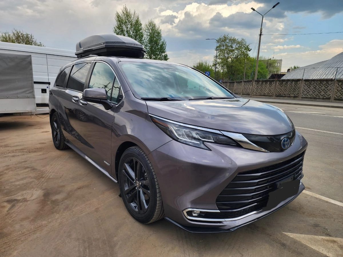 Toyota Sienna IV 2021