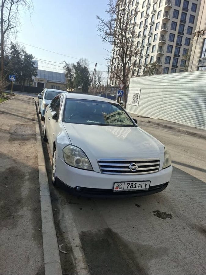 Nissan Teana