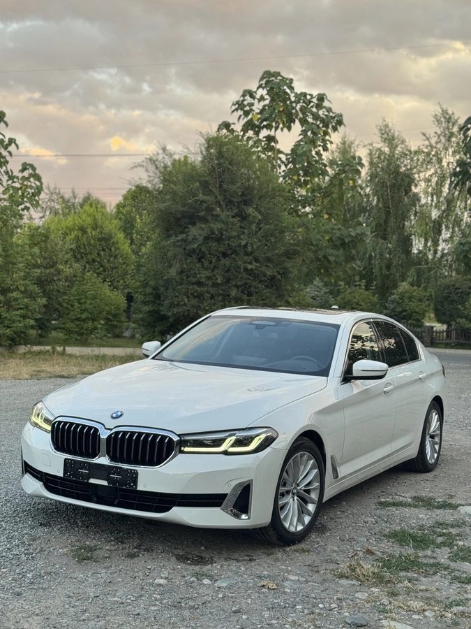 BMW 5 серии VII (G30/G31) Рестайлинг 2022