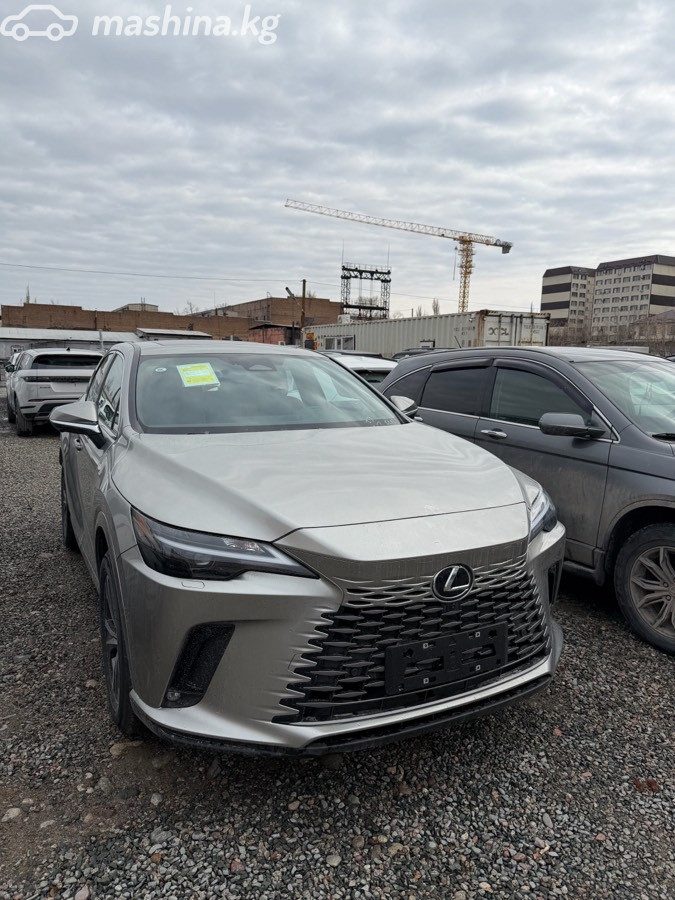 Lexus RX V