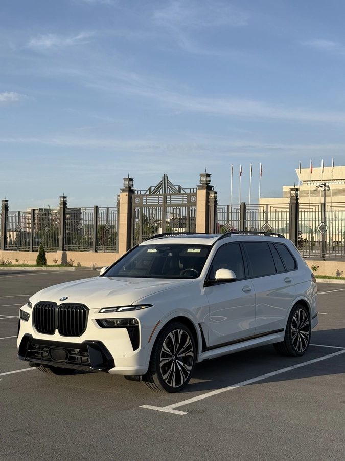 BMW X7 I (G07) Рестайлинг 2023