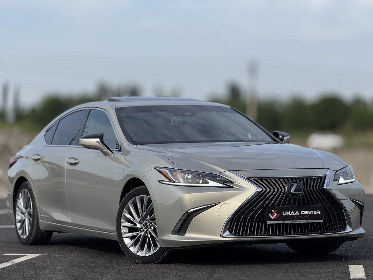 Lexus ES VII 2018