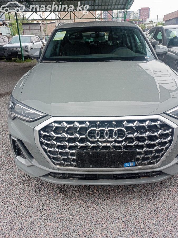 Audi Q3 II (F3)