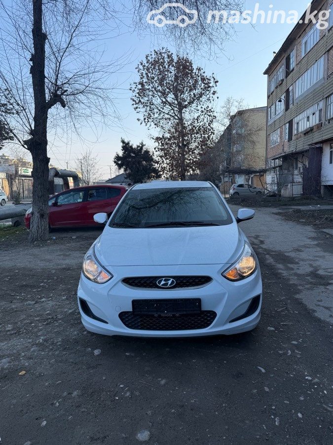 Hyundai Accent IV