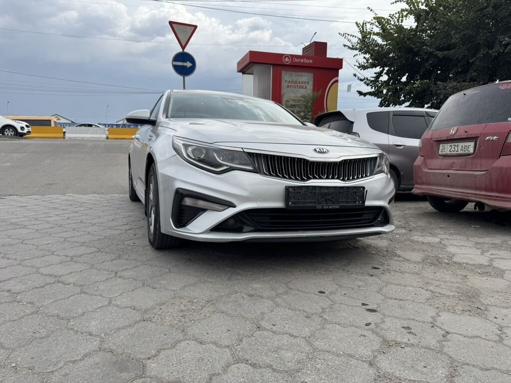 Kia K5