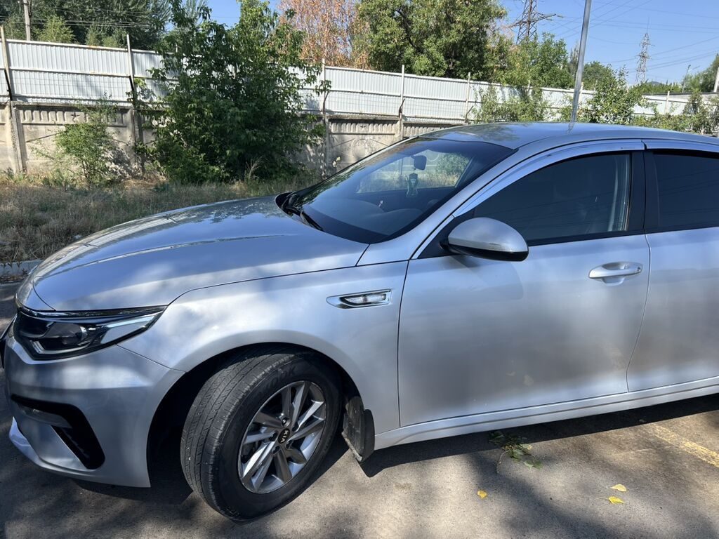 Kia K5