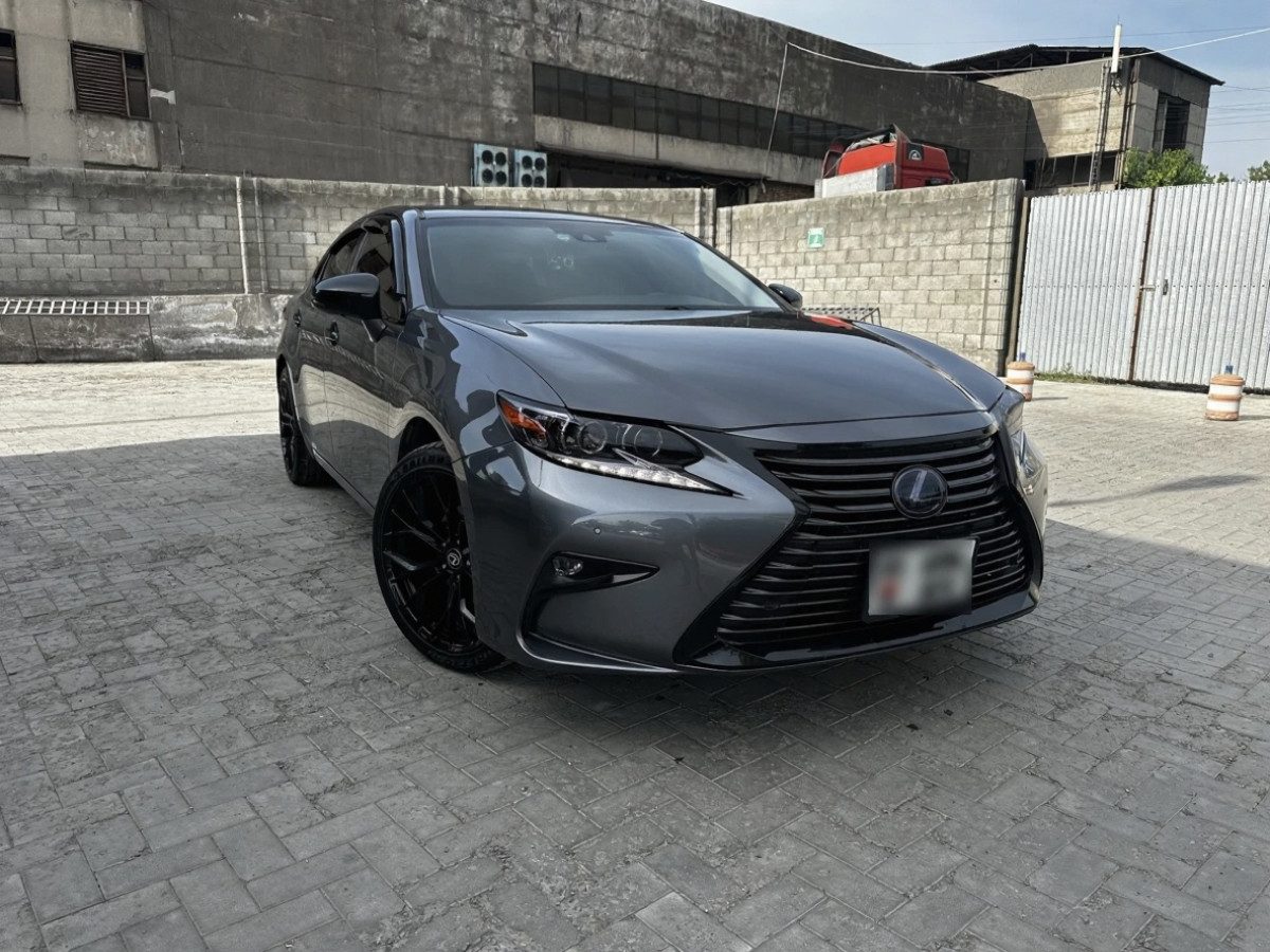 Lexus ES VI Рестайлинг 2017