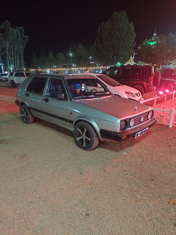 Volkswagen Golf