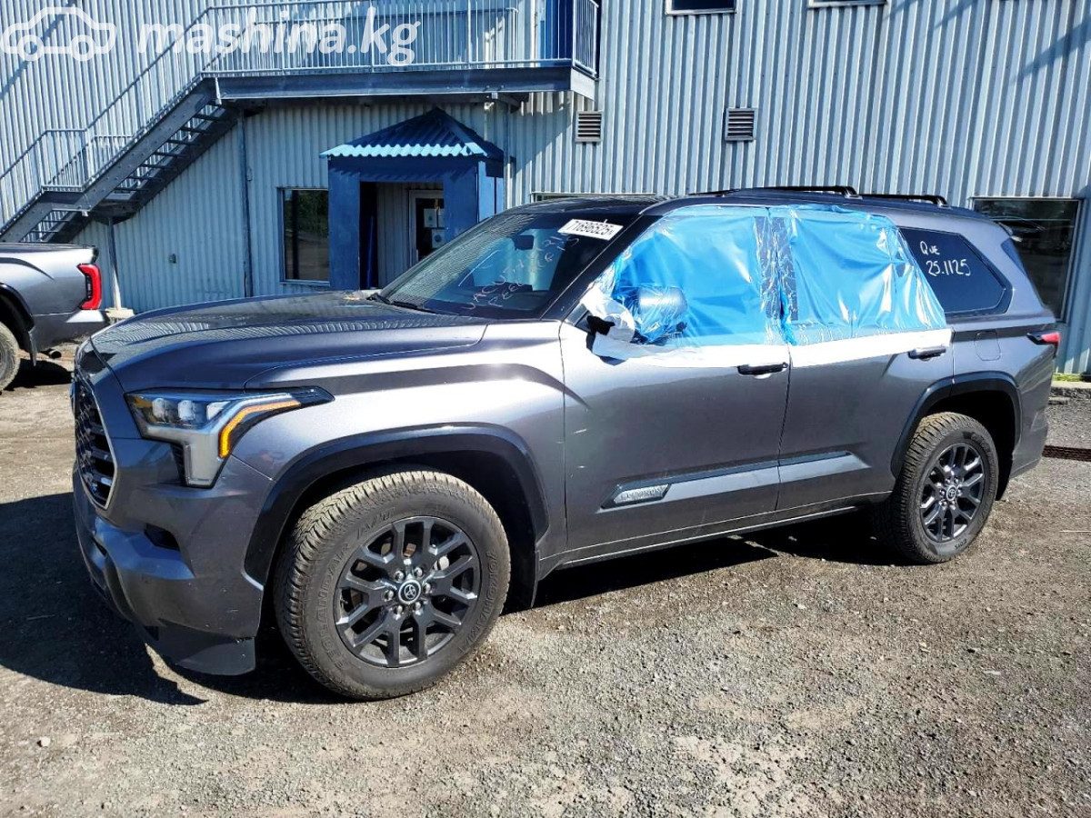 Toyota Sequoia III