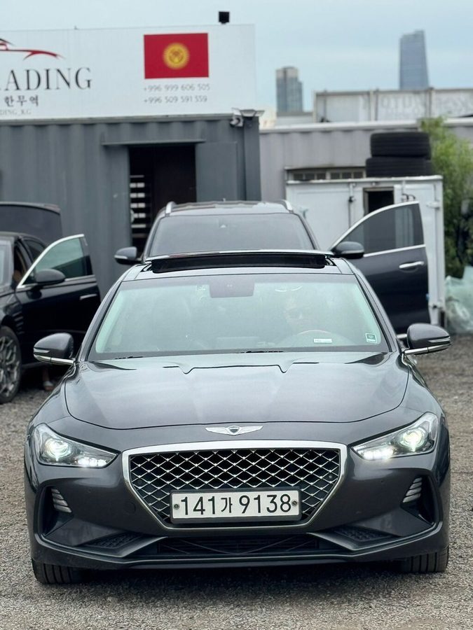 Hyundai Genesis