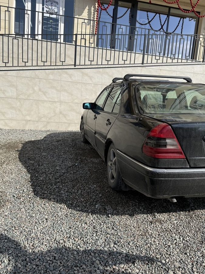 Mercedes-Benz C-Class