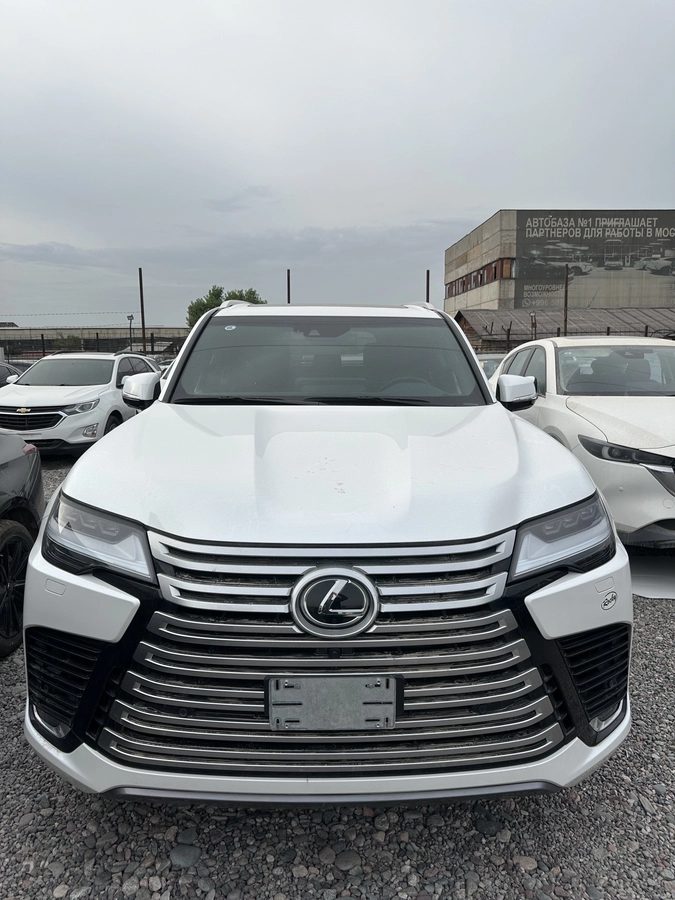 Lexus LX IV 2023