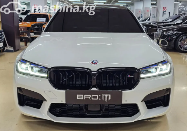 BMW M5