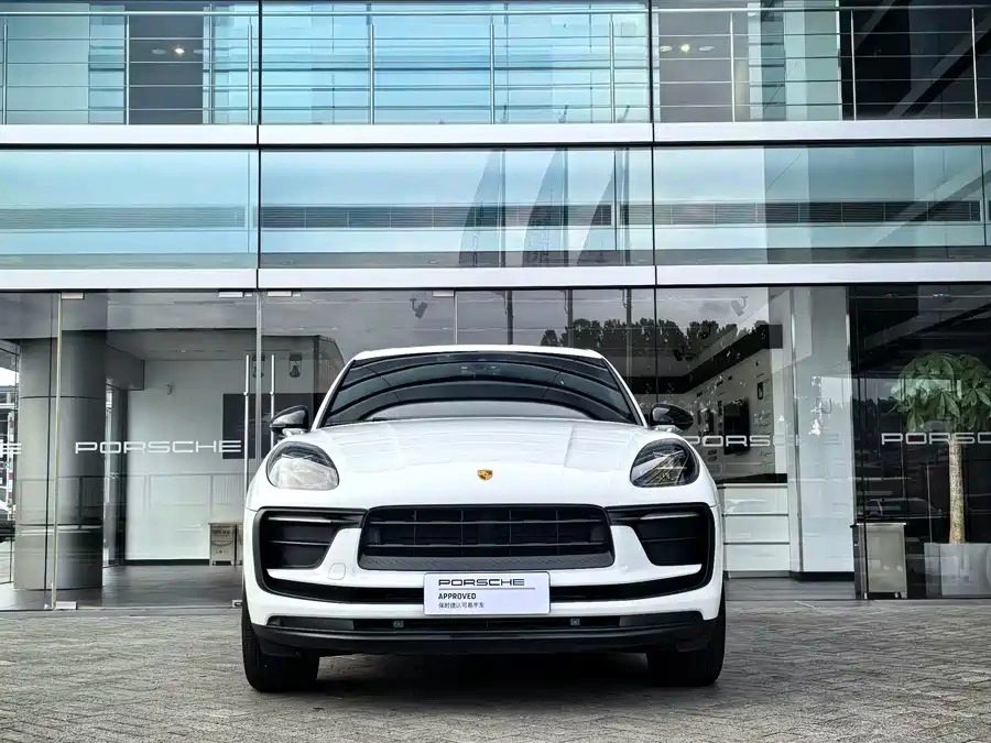 Porsche Macan I Рестайлинг 2 2023