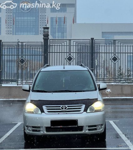 Toyota Avensis Verso