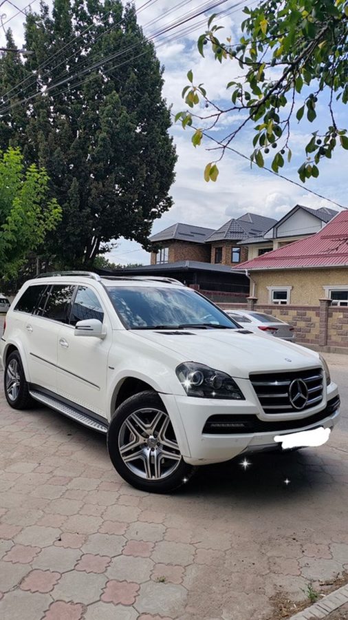 Mercedes-Benz GL-Class