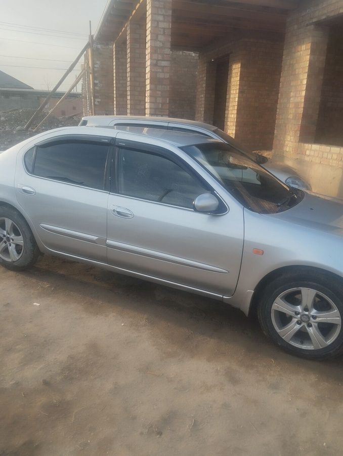 Nissan Cefiro