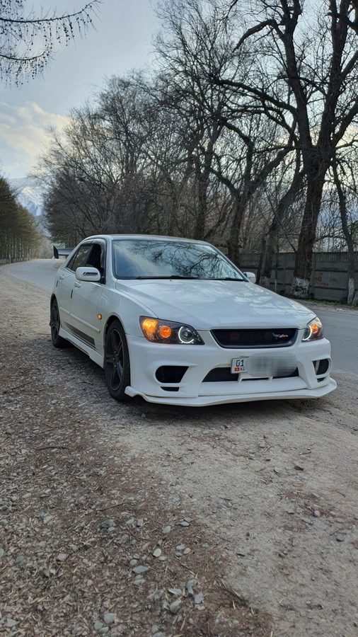 Toyota Altezza 2002