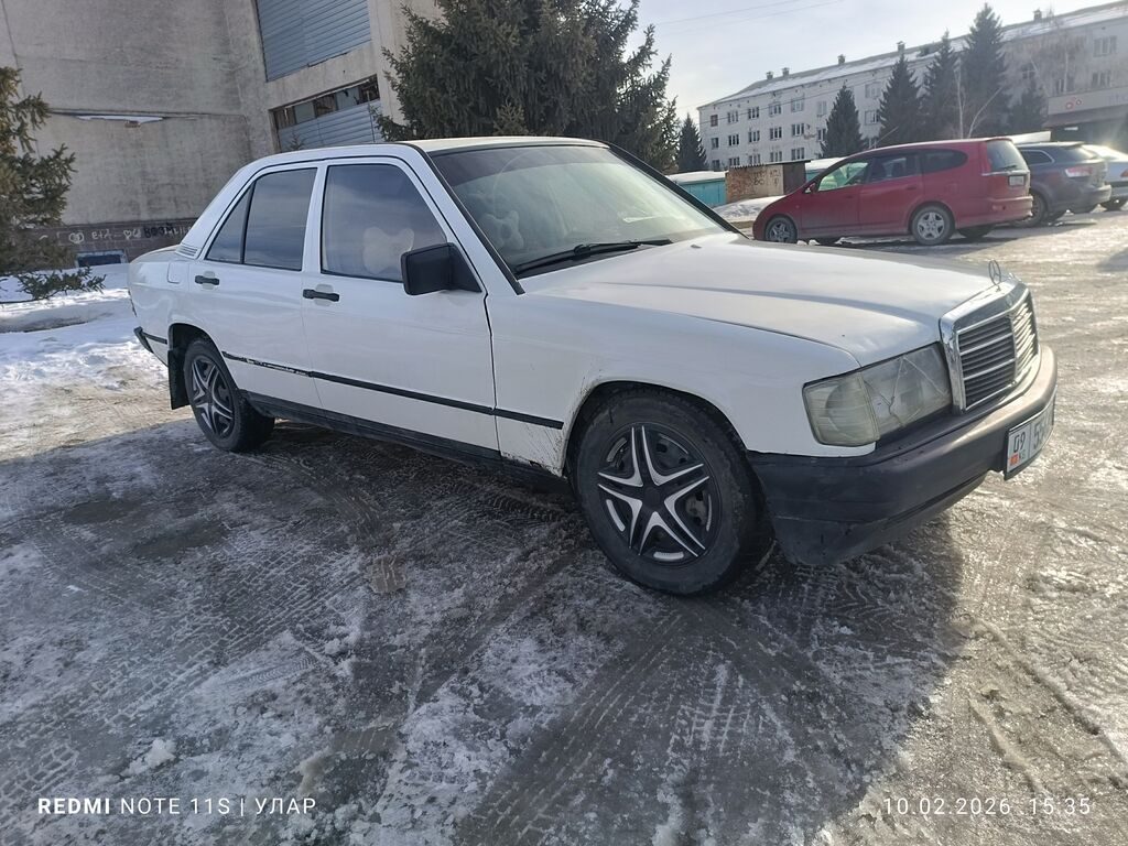 Mercedes-Benz 190