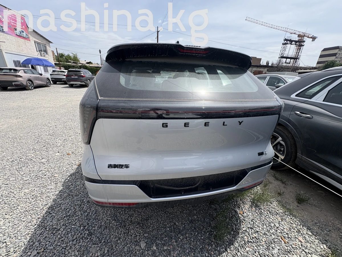 Geely Coolray I 2026