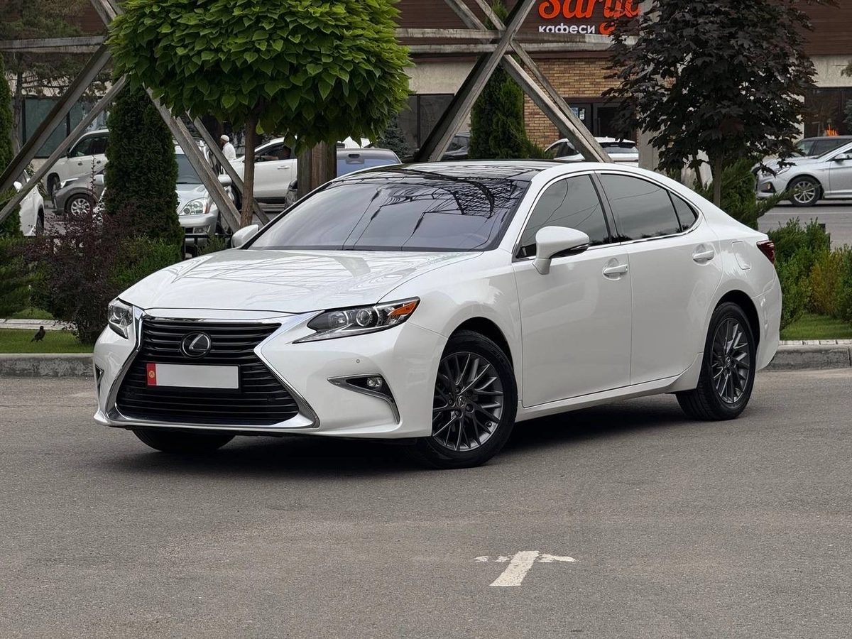Lexus ES VI Рестайлинг 2017