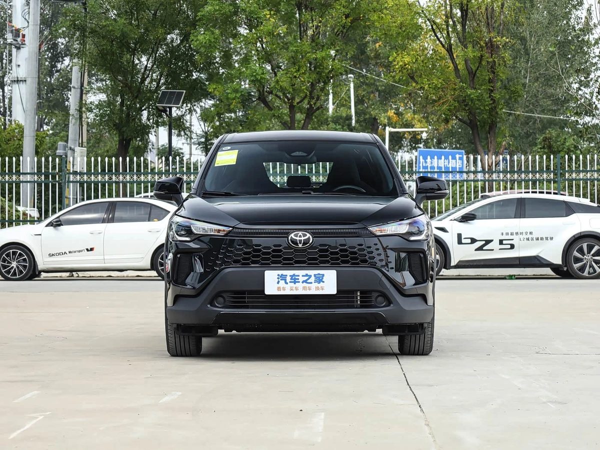 Toyota Corolla Cross I 2026