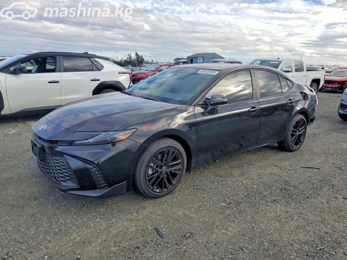 Toyota Camry IX (XV80)