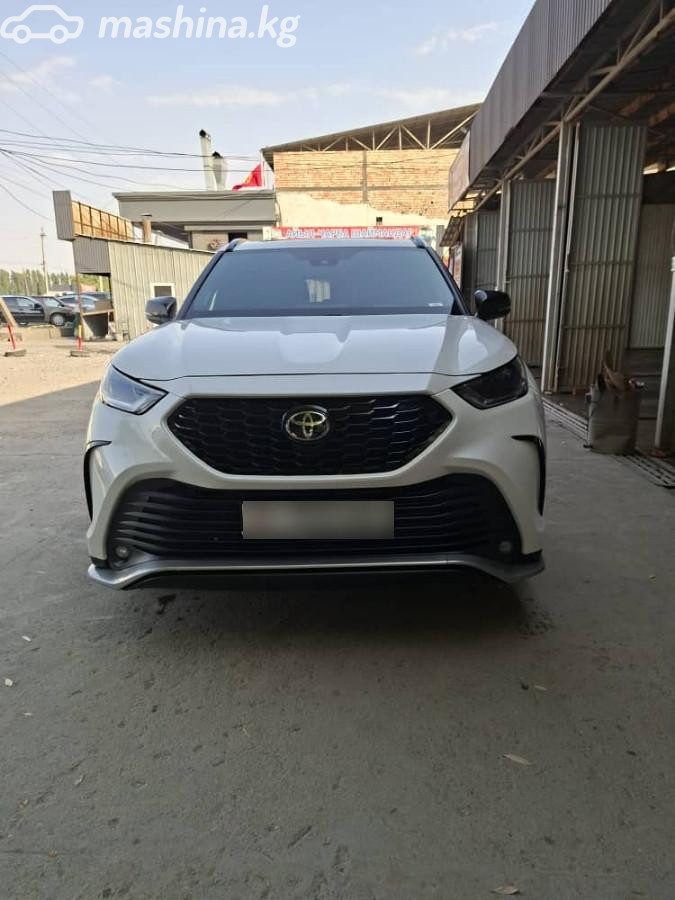 Toyota Highlander IV (U70)
