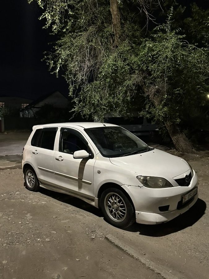 Mazda Demio