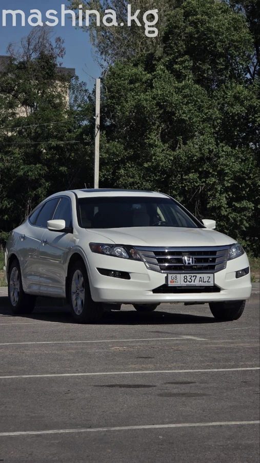 Honda Crosstour I 2010