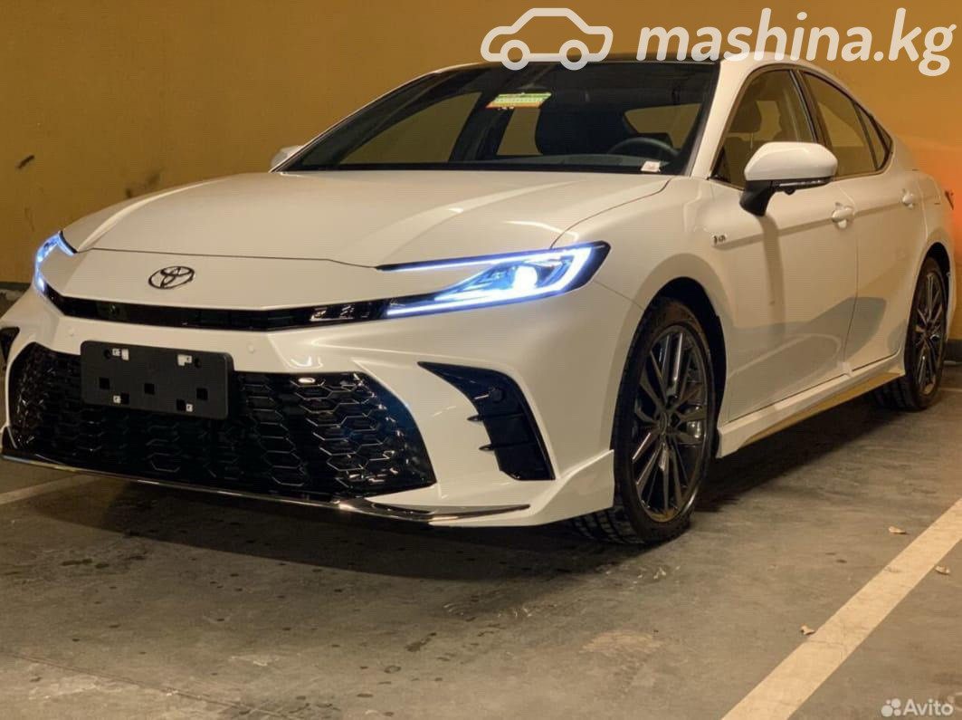 Toyota Camry IX (XV80) China Market