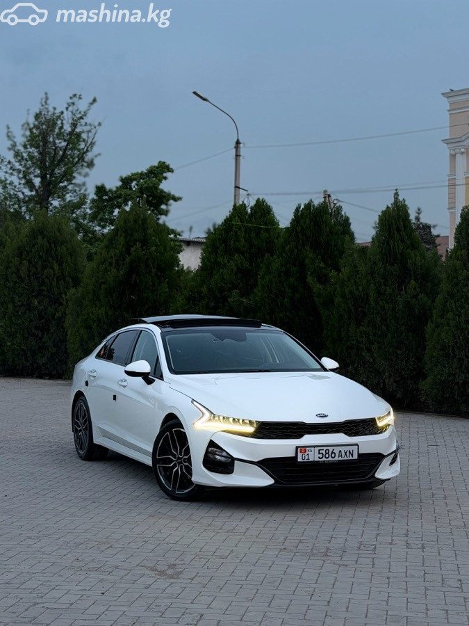 Kia K5 III