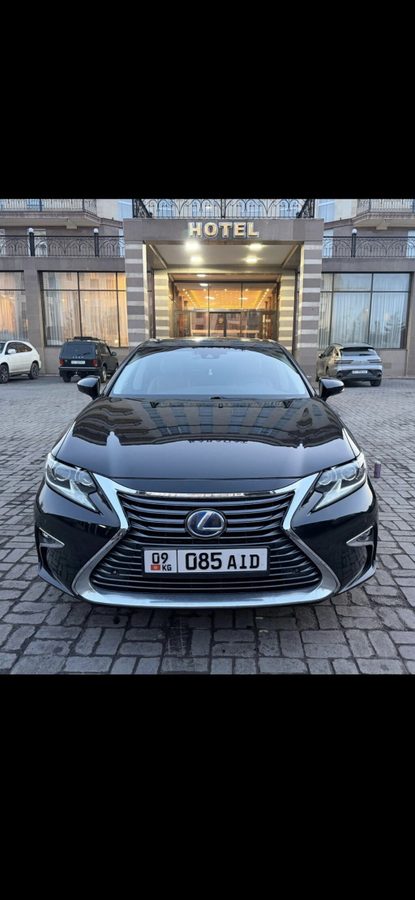 Lexus ES